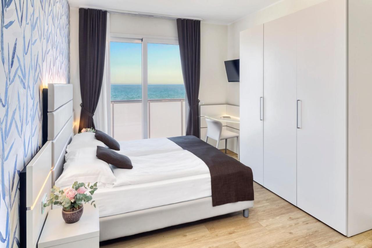 Hotel Astoria Caorle Zewnętrze zdjęcie