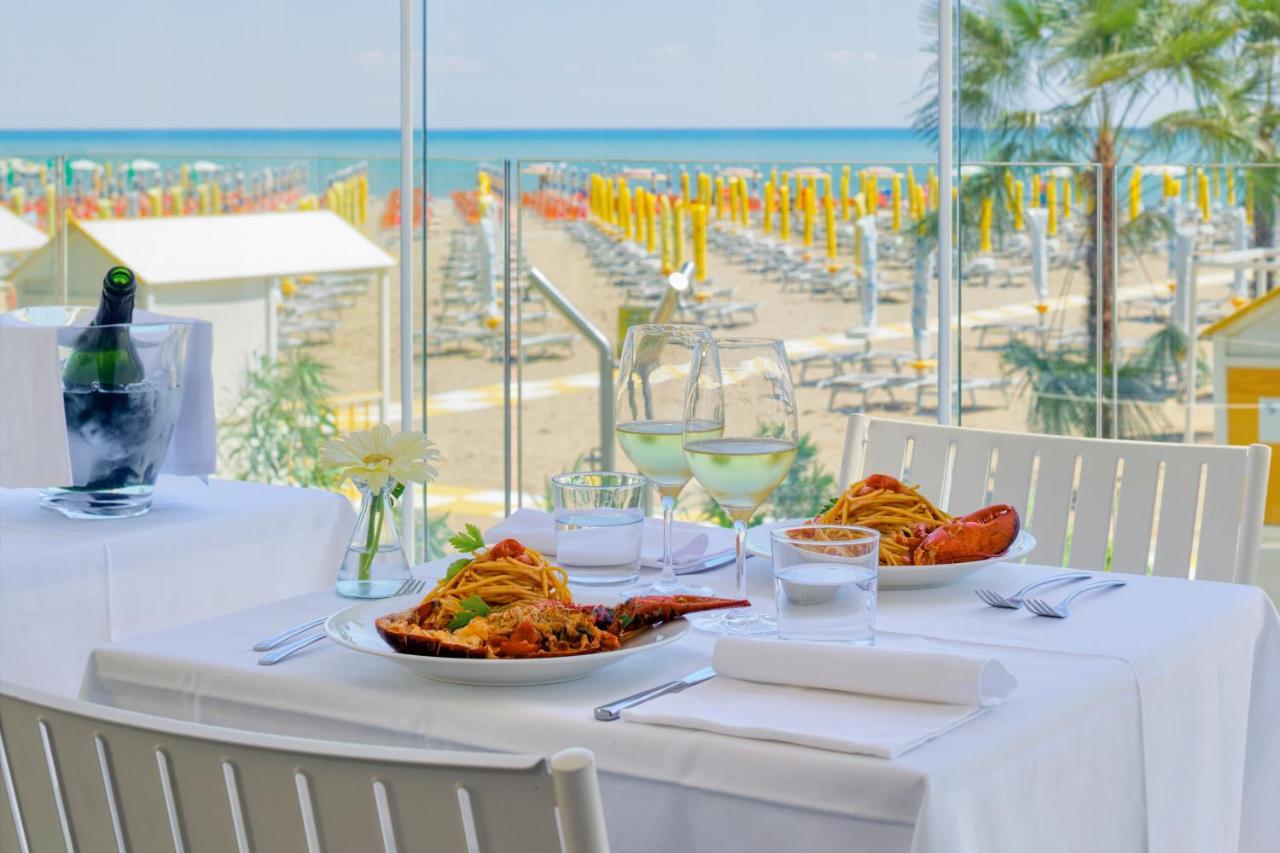 Hotel Astoria Caorle Zewnętrze zdjęcie