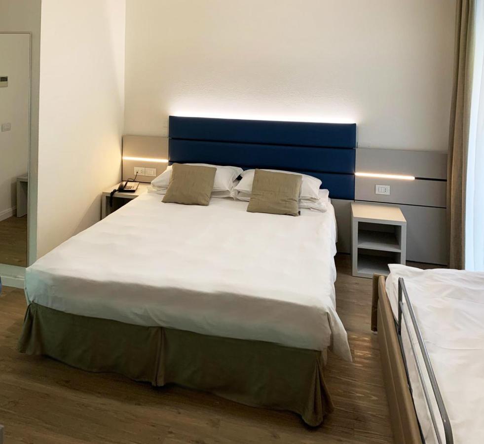 Hotel Astoria Caorle Zewnętrze zdjęcie
