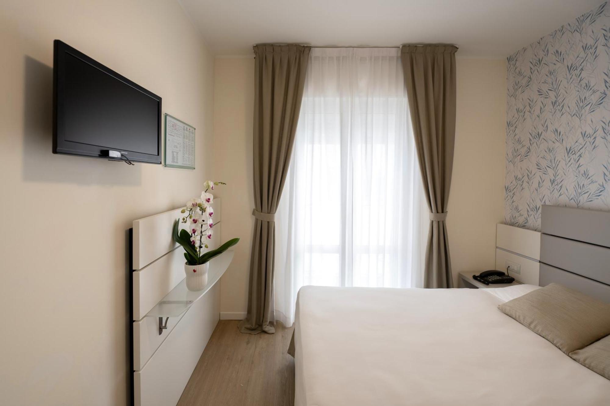 Hotel Astoria Caorle Zewnętrze zdjęcie